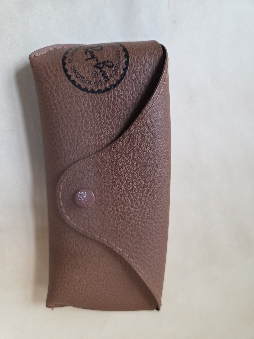 🍍Ray-Ban Brown Leather Sunglasses Case Only